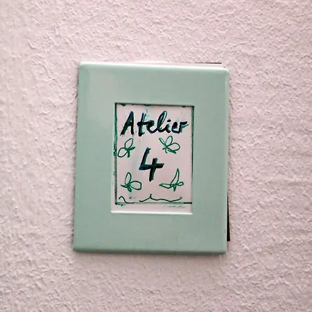 Haus Atlantis, Atelierwohnung 4