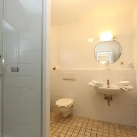 Haus Atlantis, Atelierwohnung 4
